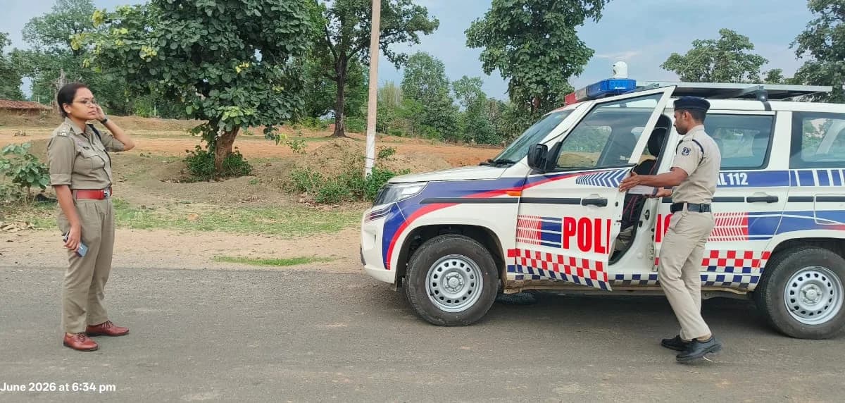 पुलिस अधीक्षक ने खुद परखी डायल-112 की तत्परता, 15 मिनट में मौके पर पहुंची।  अत्याधुनिक तकनीक से लैस डायल-112 वाहन दे रहे त्वरित सहायता।
