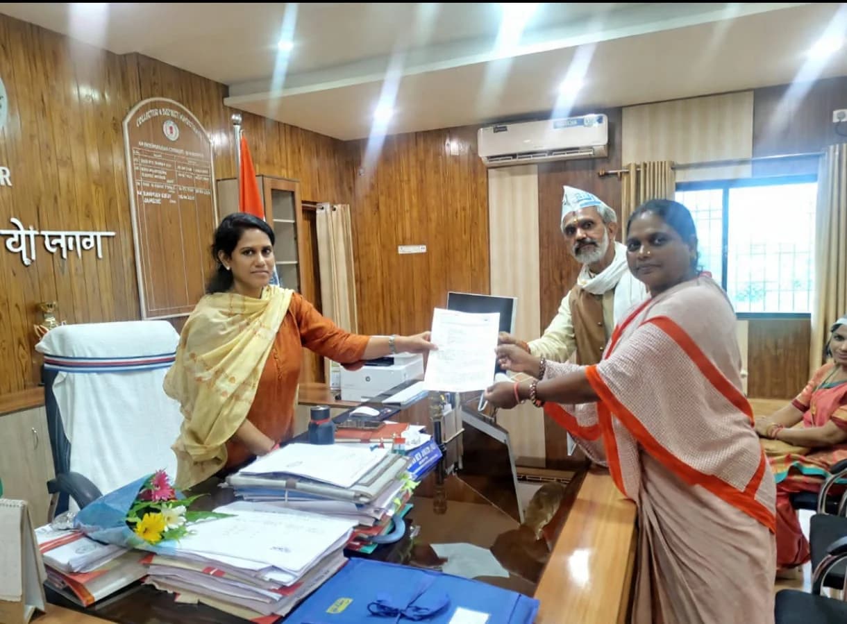 ​छात्रावास अधीक्षकों के अतिरिक्त प्रभार आवंटन में भारी अनियमितता, कलेक्टर से उच्चस्तरीय जांच की मांग