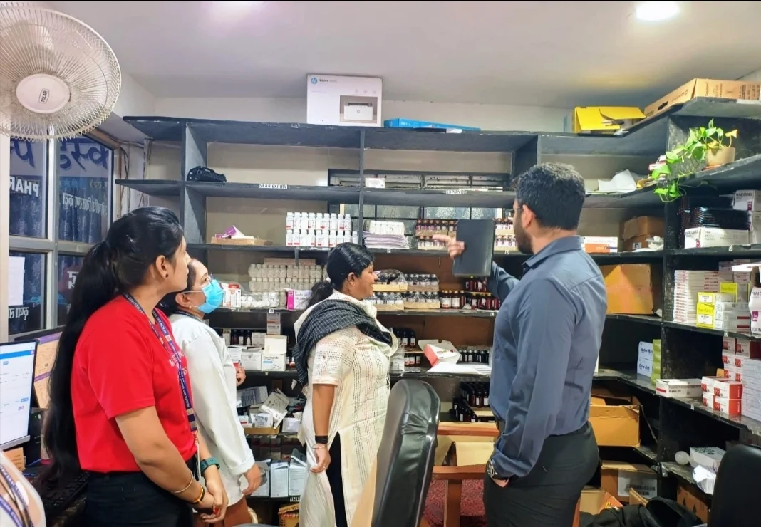 220 बिस्तरीय सिविल अस्पताल में प्रशासन का औचक निरीक्षण: मरीजों से लिया सीधा फीडबैक, दवाओं से लेकर सफाई तक परखी व्यवस्था