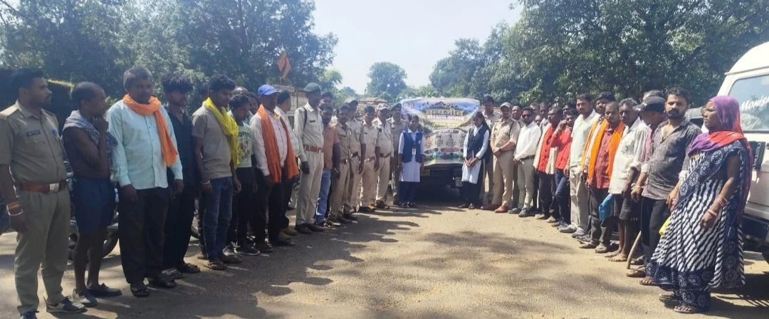 जंगल और वन्यजीवों की सुरक्षा का संदेश लेकर गांव-गांव पहुंची वन विभाग की बाइक रैली (2)