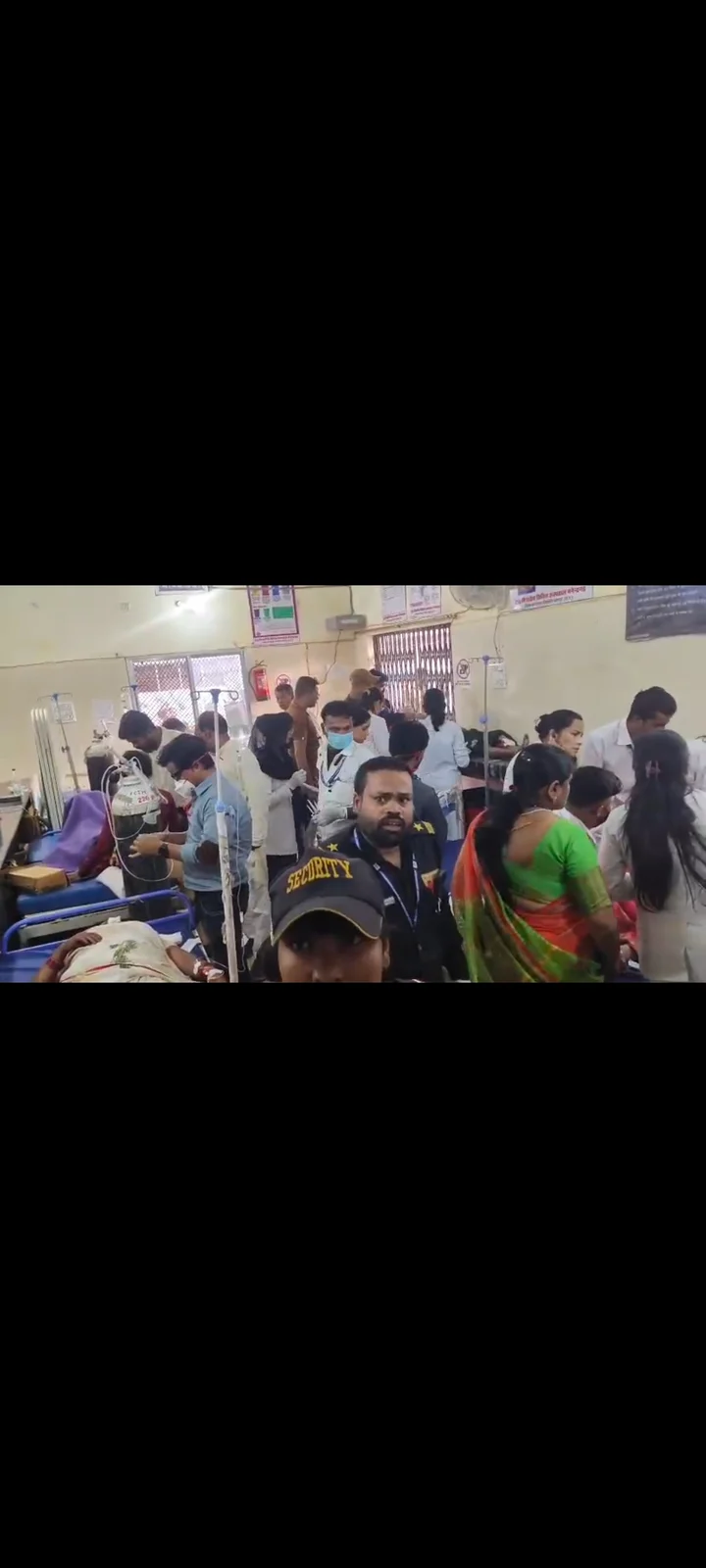 मनेंद्रगढ़-केल्हारी मार्ग में हुई बस दुर्घटना पर मुख्यमंत्री  विष्णु देव साय ने जताया गहरा शोक  मृतकों के परिजनों को ₹5-5 लाख और घायलों को ₹50-50 हजार की आर्थिक सहायता देने की घोषणा (2)